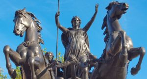 statue-of-boudicca-queen-of-the-iceni-on-shutterstock-800x430